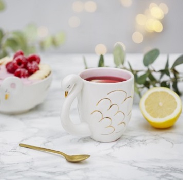 Cups, Mugs & Teapots