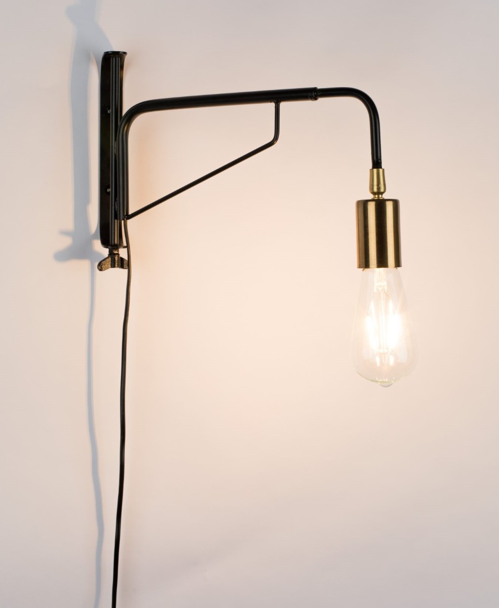 Lasse Wall Lamp