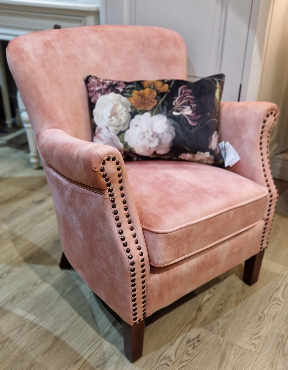 Emma Chair in Vintage Coral